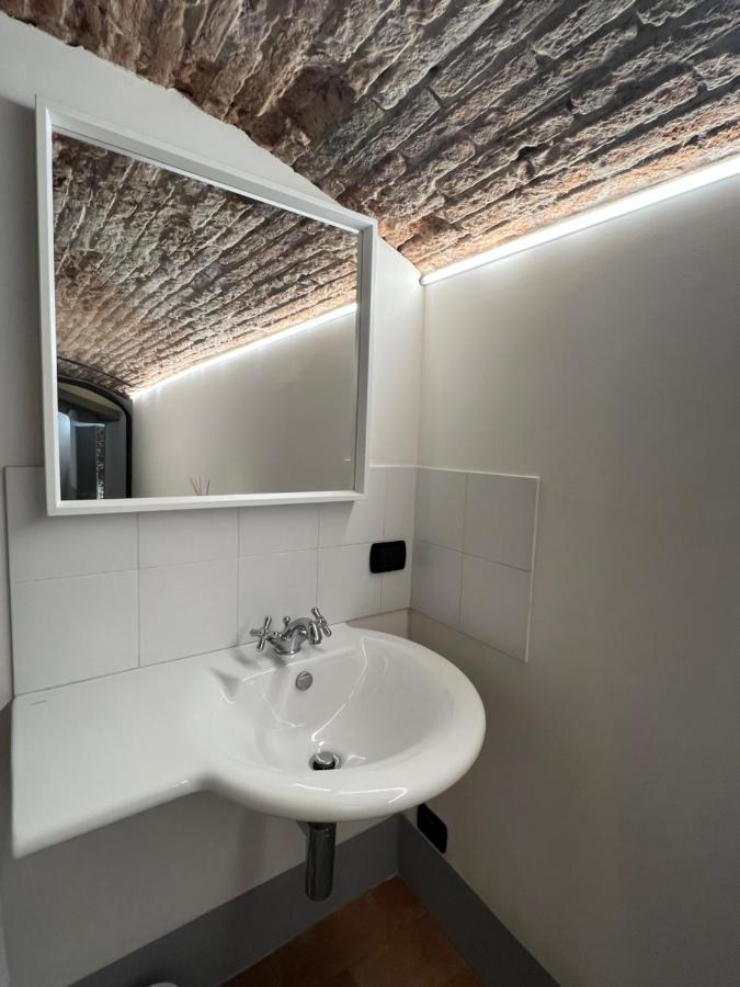 Unique And Antique Apartment Firenze Eksteriør billede