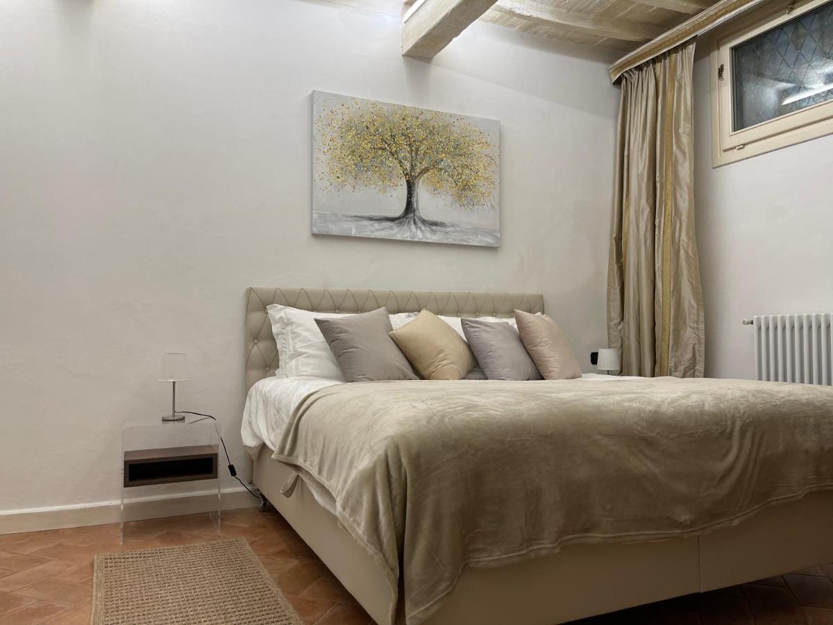 Unique And Antique Apartment Firenze Eksteriør billede