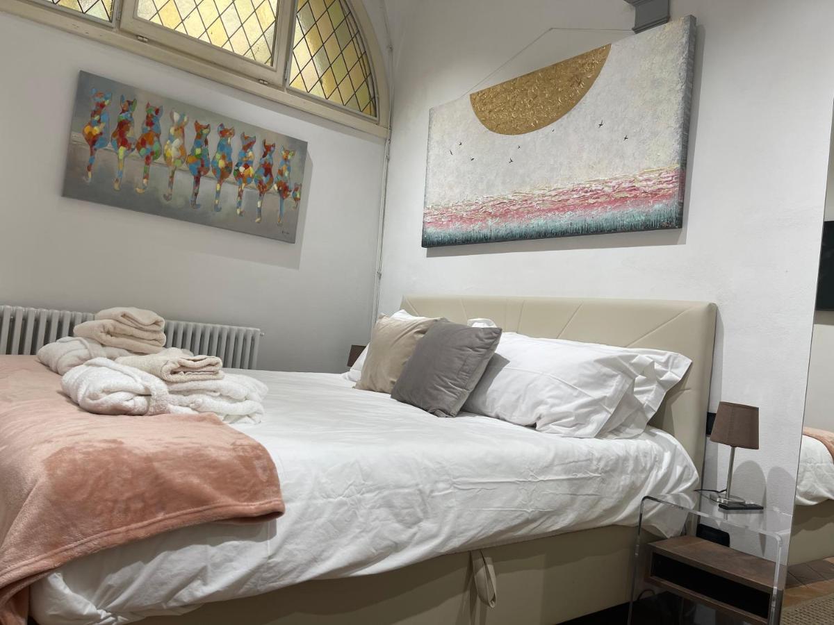 Unique And Antique Apartment Firenze Eksteriør billede