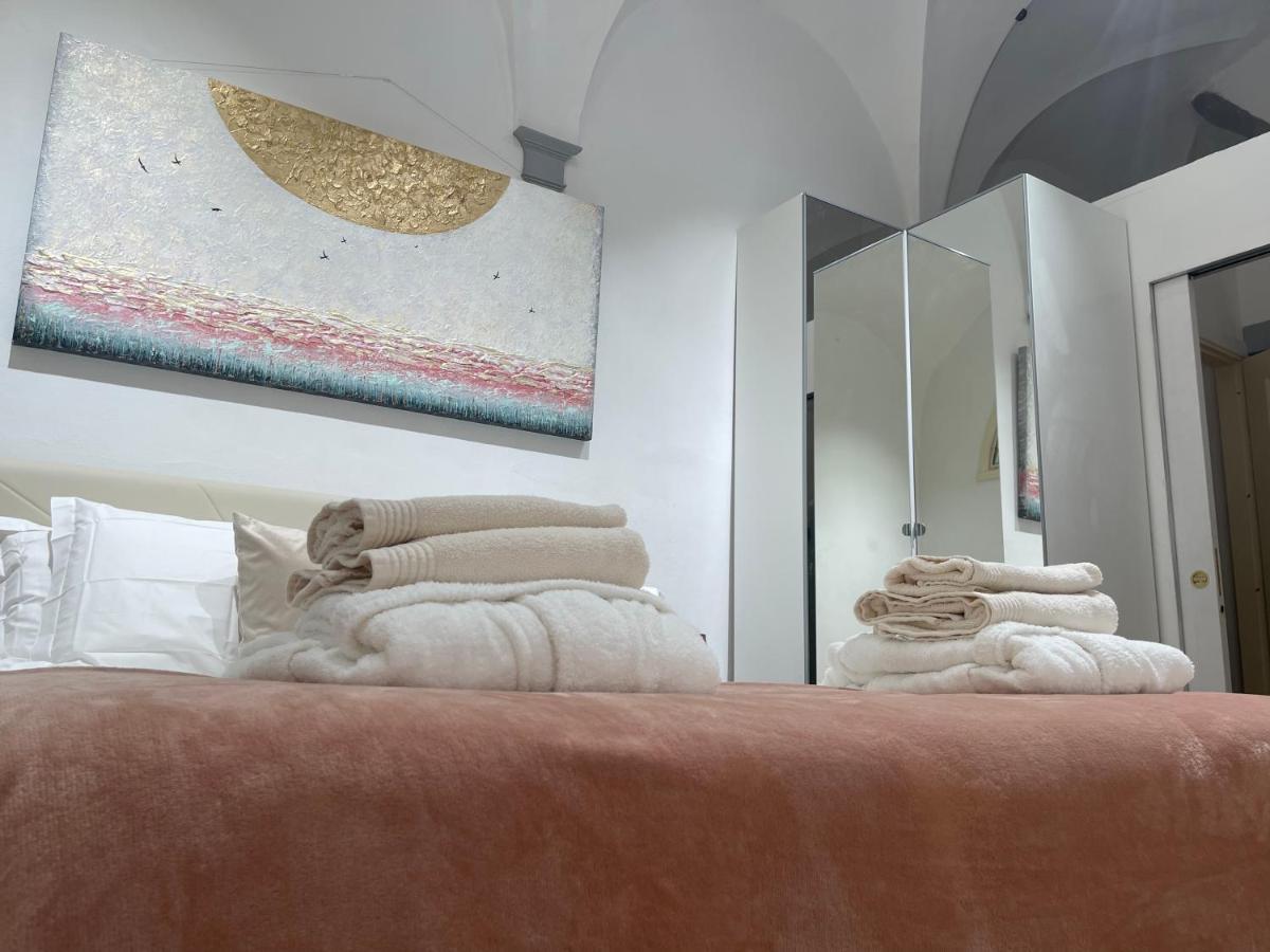 Unique And Antique Apartment Firenze Eksteriør billede