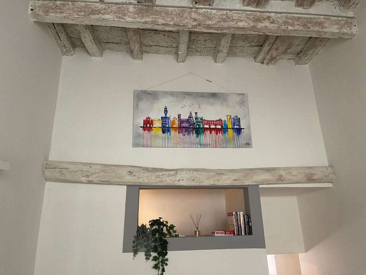 Unique And Antique Apartment Firenze Eksteriør billede